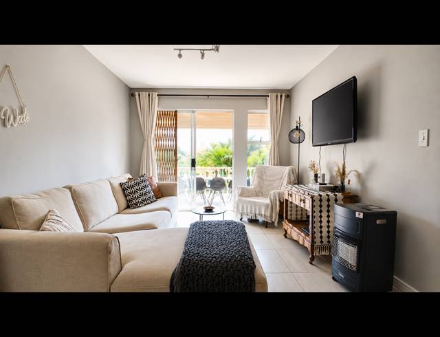 2 BEDROOM APARTMENT FOR SALE IN BLACKHEATH